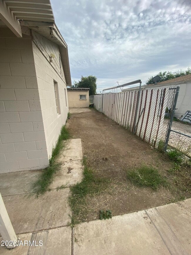 Building Photo - 6547 N 59th Dr