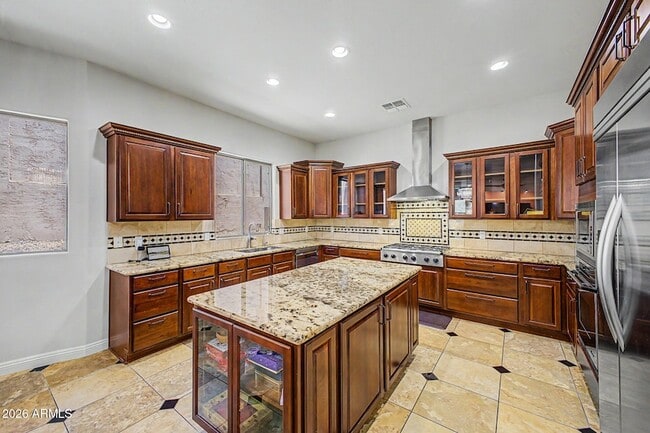 Building Photo - 2316 W Villa Cassandra Dr
