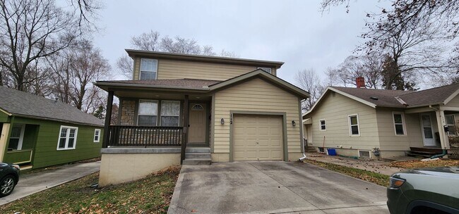 Building Photo - Wonderful 3 bed 2.5 Bath in Waldo! Availab...