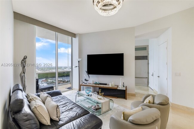 Building Photo - 16001 Collins Ave