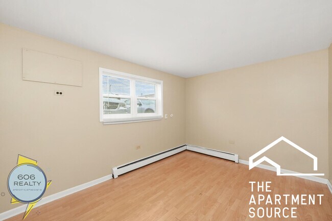 Building Photo - 1213 34th Ave