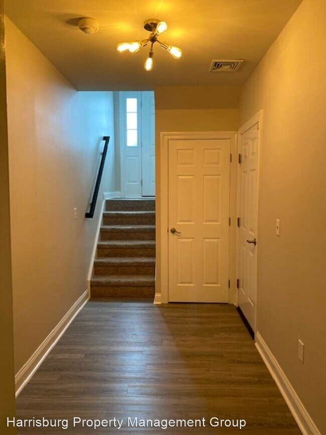 Building Photo - 3 br, 2.5 bath House - 782 Winding Ln