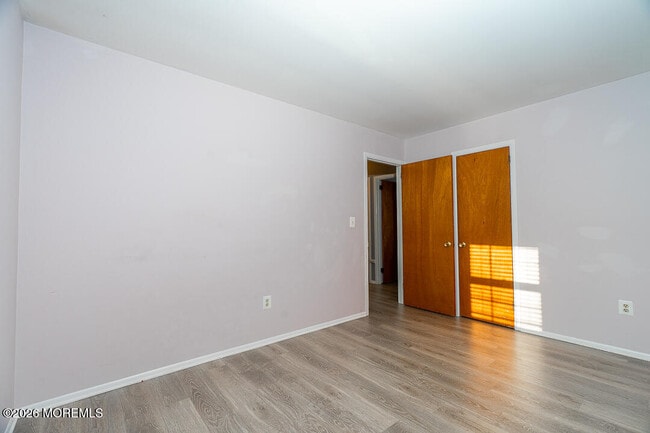 Building Photo - 315 Beverly Way