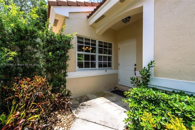 Building Photo - 15126 SW 49th St