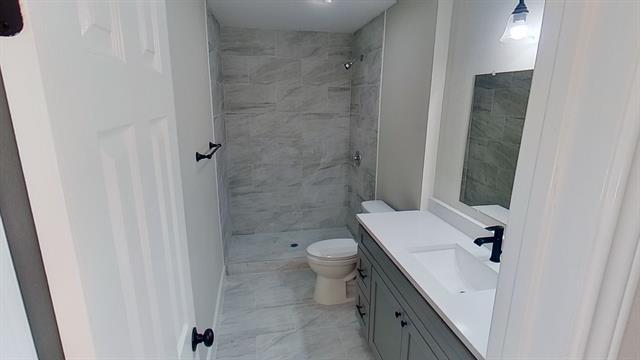 Building Photo - 606 Futrelle St