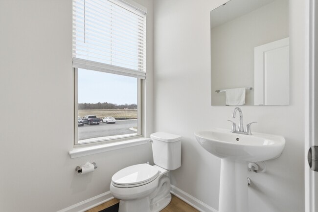 Building Photo - 3503 St Robin Ln