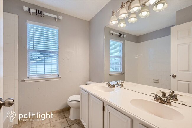 Building Photo - 9512 Preston Vineyard Dr