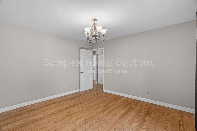 Building Photo - 16610 Green Needle Ct