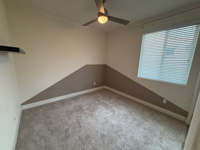 Building Photo - 3 bedroom | 2.5 bathroom | Single family home in North Natomas