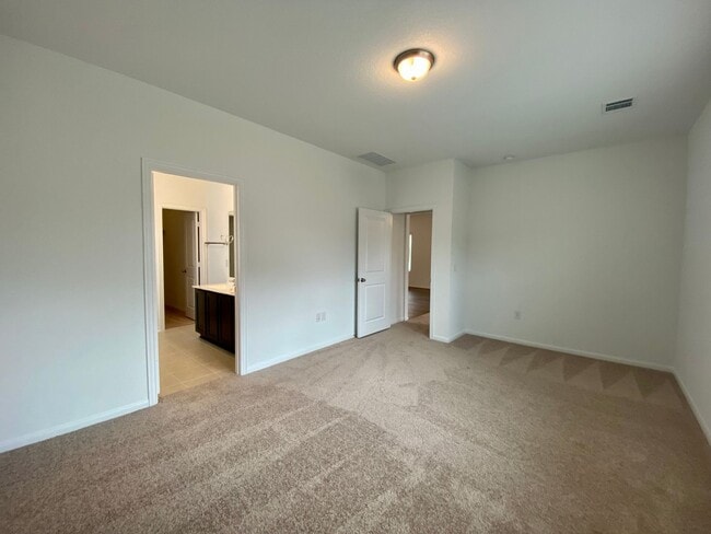 Building Photo - Stunning 4/2 Brand New Home in Kyle!