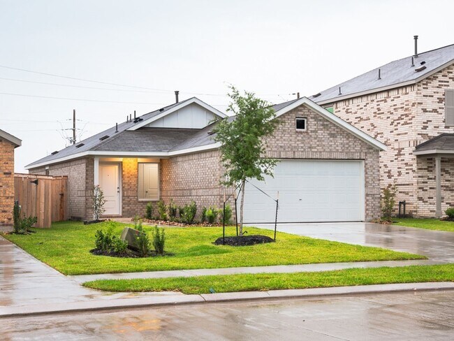 Building Photo - 31406 Pratola Serra Cir