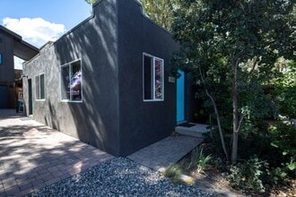 Building Photo - Modern Comfort with Fireplace & Yard | 2BR...