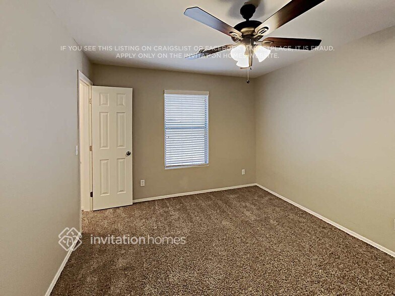 Building Photo - 31043 N Dry Creek Way