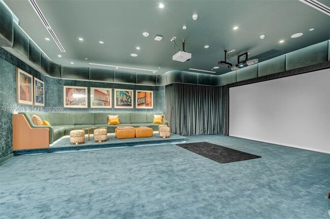 Building Photo - 77 SE 5th St