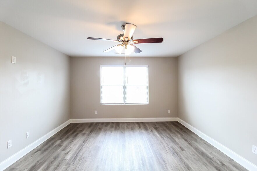 Building Photo - 140 Halibut Cir