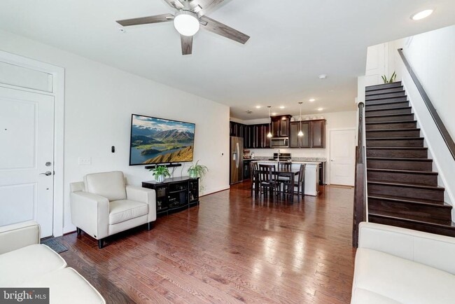 Building Photo - 13389 Launders St