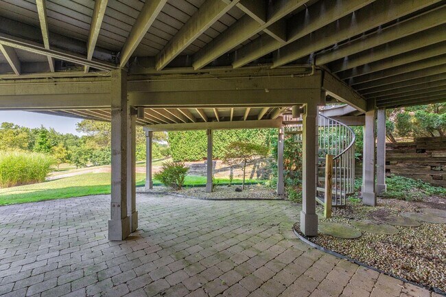 Building Photo - 5816 Leven Links Ct
