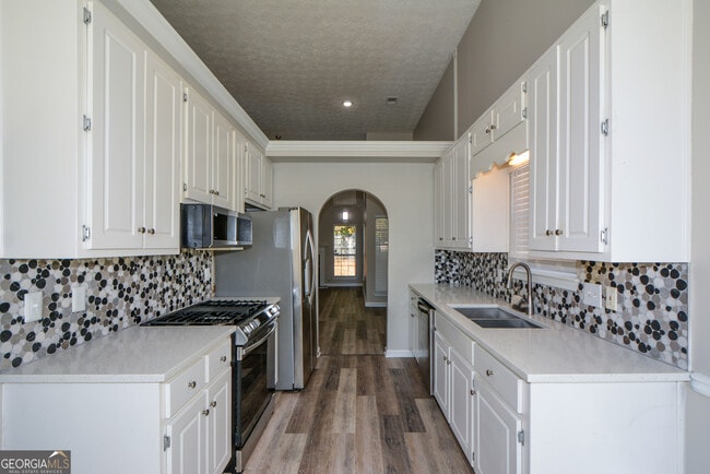 Building Photo - 4209 Reeshemah St