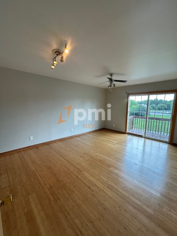 Building Photo - 162 Mallard Pointe Dr