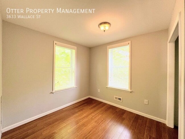 Building Photo - 3633 Wallace St