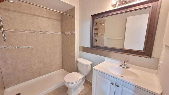 Building Photo - 9999 Summerbreeze Dr