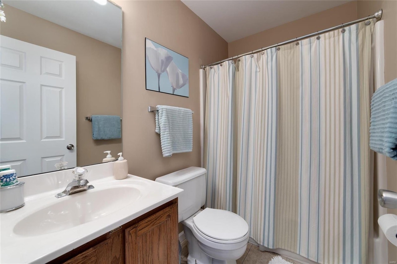 Building Photo - 1730 Blue Oak Dr