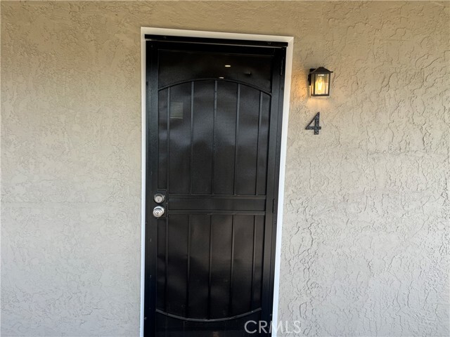 Building Photo - 9335 Chimney Rock Ln