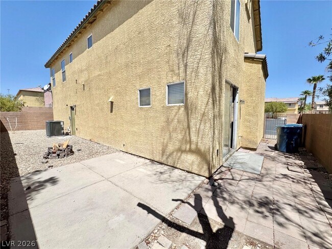 Building Photo - 8121 Retriever Ave