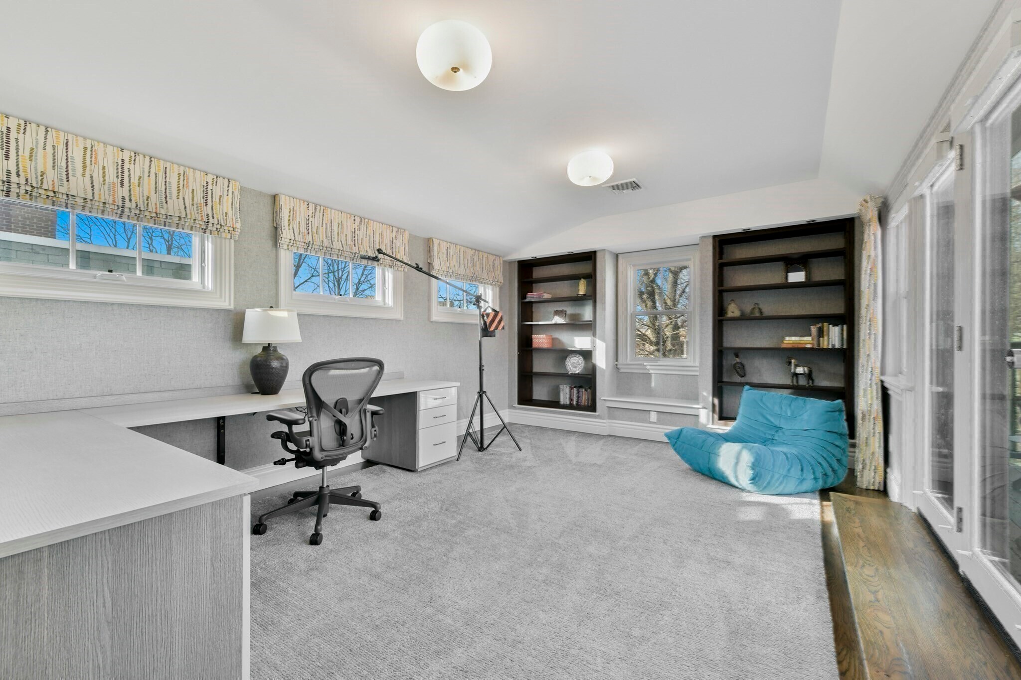 Building Photo - 13 Greenough Ave