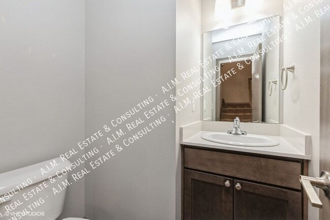 Building Photo - 2921 NW 40th St