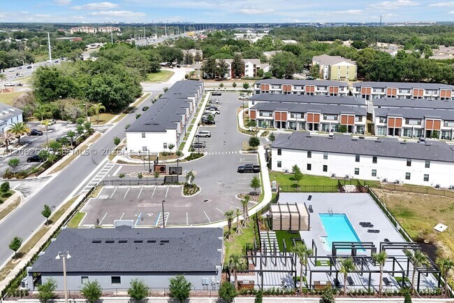 Building Photo - 3223 Sustainable 0