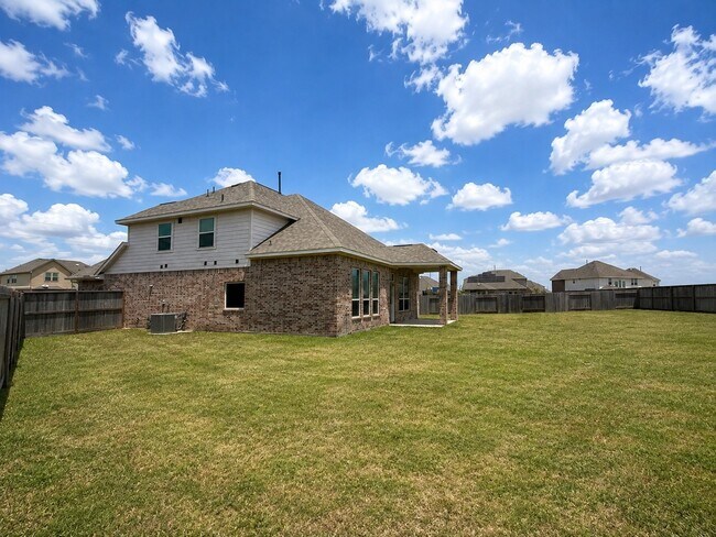 Building Photo - 9734 Willowmoor Lane