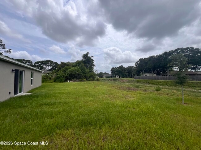 Building Photo - 2182 Watkins Rd SE