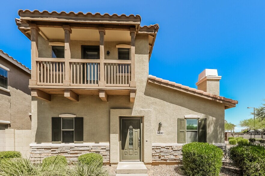 Primary Photo - 14180 W Country Gables Dr