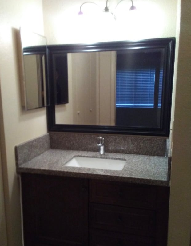 Building Photo - 2925 Winkler Ave