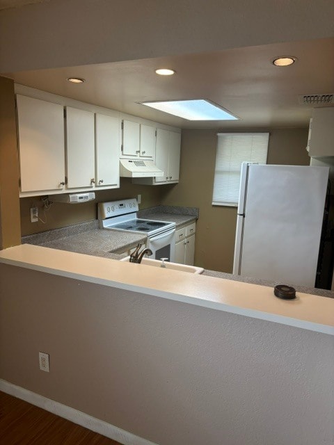 kitchen - 11485 Oakhurst Rd