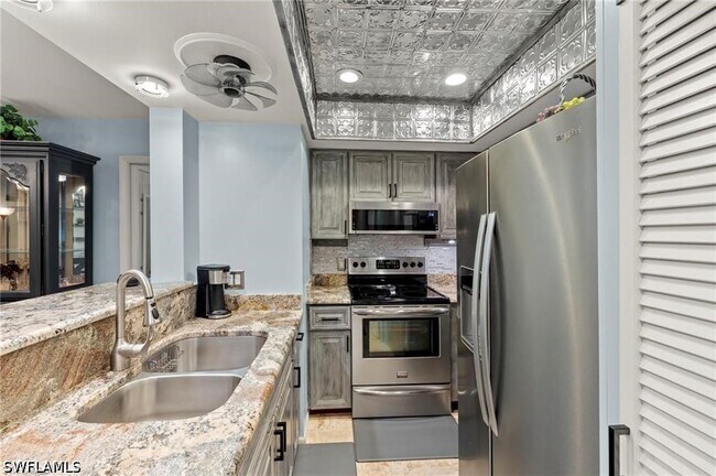 Building Photo - 13264 White Marsh Ln