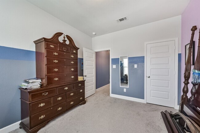 Building Photo - 27208 Starry Oaks Dr