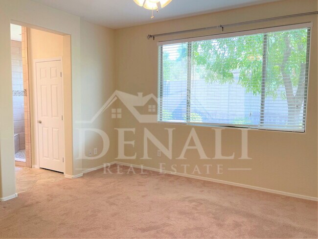 Building Photo - 22323 N 103rd Dr