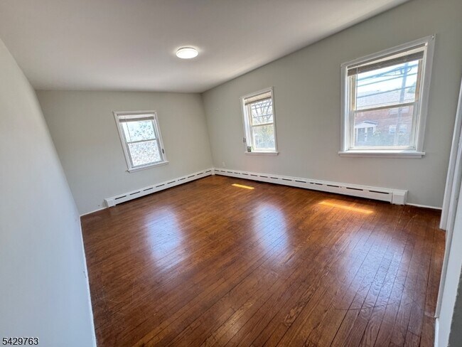 Building Photo - 625 Bound Brook Rd