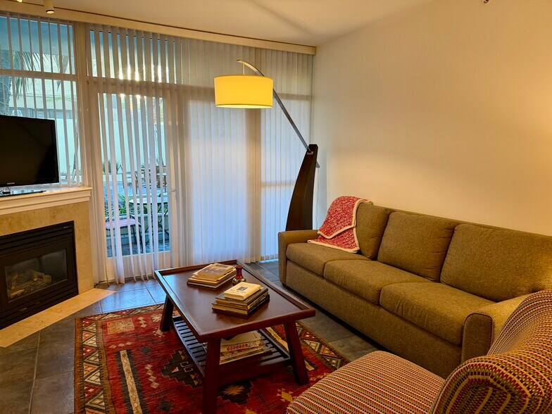 Building Photo - 850 Beech St