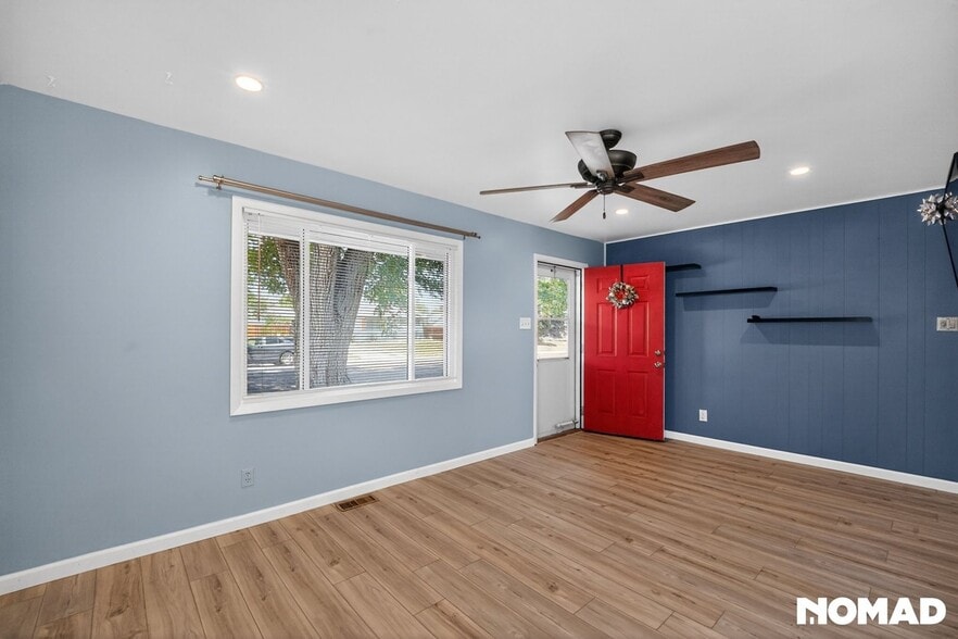 Building Photo - 2520 S Knox Ct