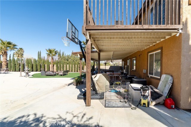 Building Photo - 40947 Ridgegate Ln