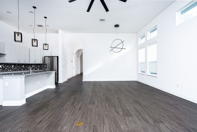 Building Photo - Luxurious Solar Powered 4 Bedroom, 3 Bath Waterfront Home with office & Upgrades Galore!