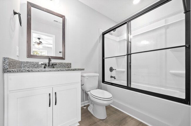 Building Photo - Beautiful Home For Rent in Country Like Setting!