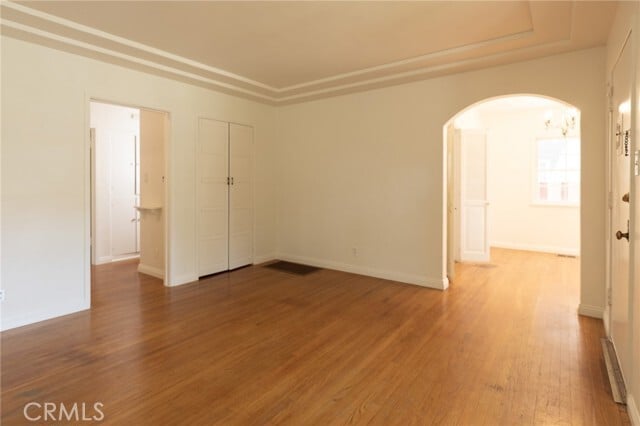 Building Photo - 757 E Doran St