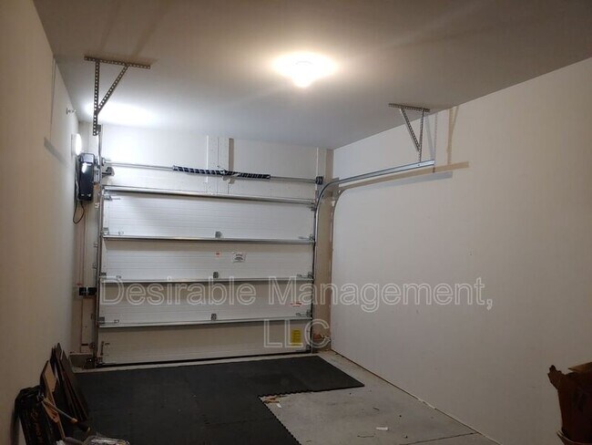 Building Photo - 1303 Tides Edge Ct