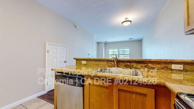 Building Photo - 110 5th St