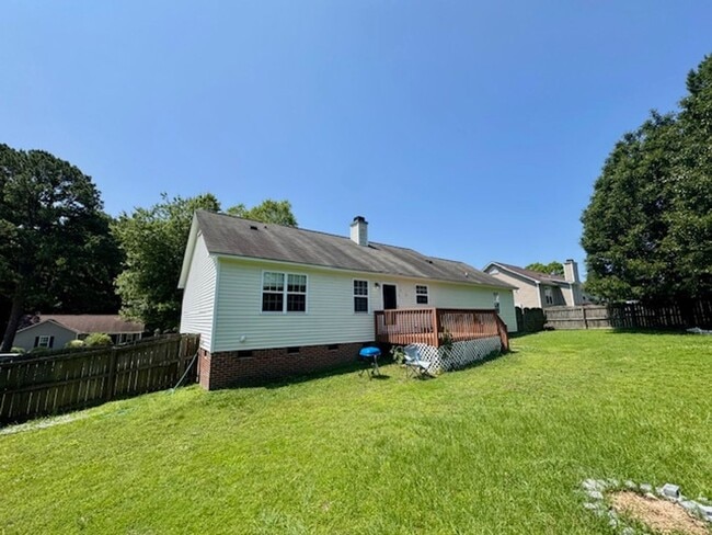 Building Photo - Open House 6/6 at 4 PM!