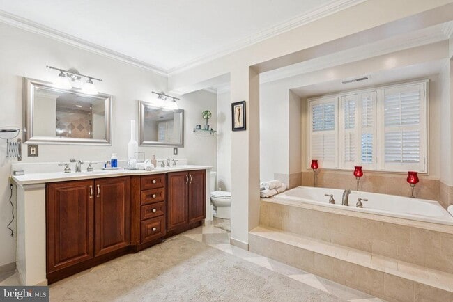 Building Photo - 47660 Pennrun Way